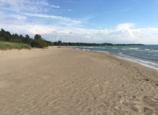 Port Elgin and Southampton beaches posted as Unsafe for Swimming