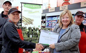 Southampton Foodland receives fifth Silver Merit Award