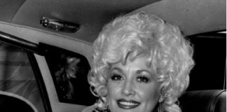 A&E: Dolly Parton – Her faith never wavered